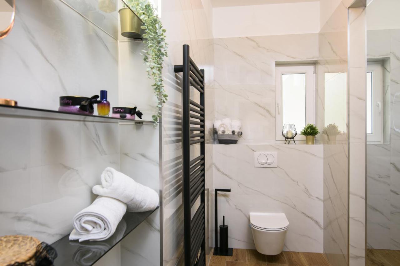 Luxury Apartment Hajdi Trogir Bagian luar foto