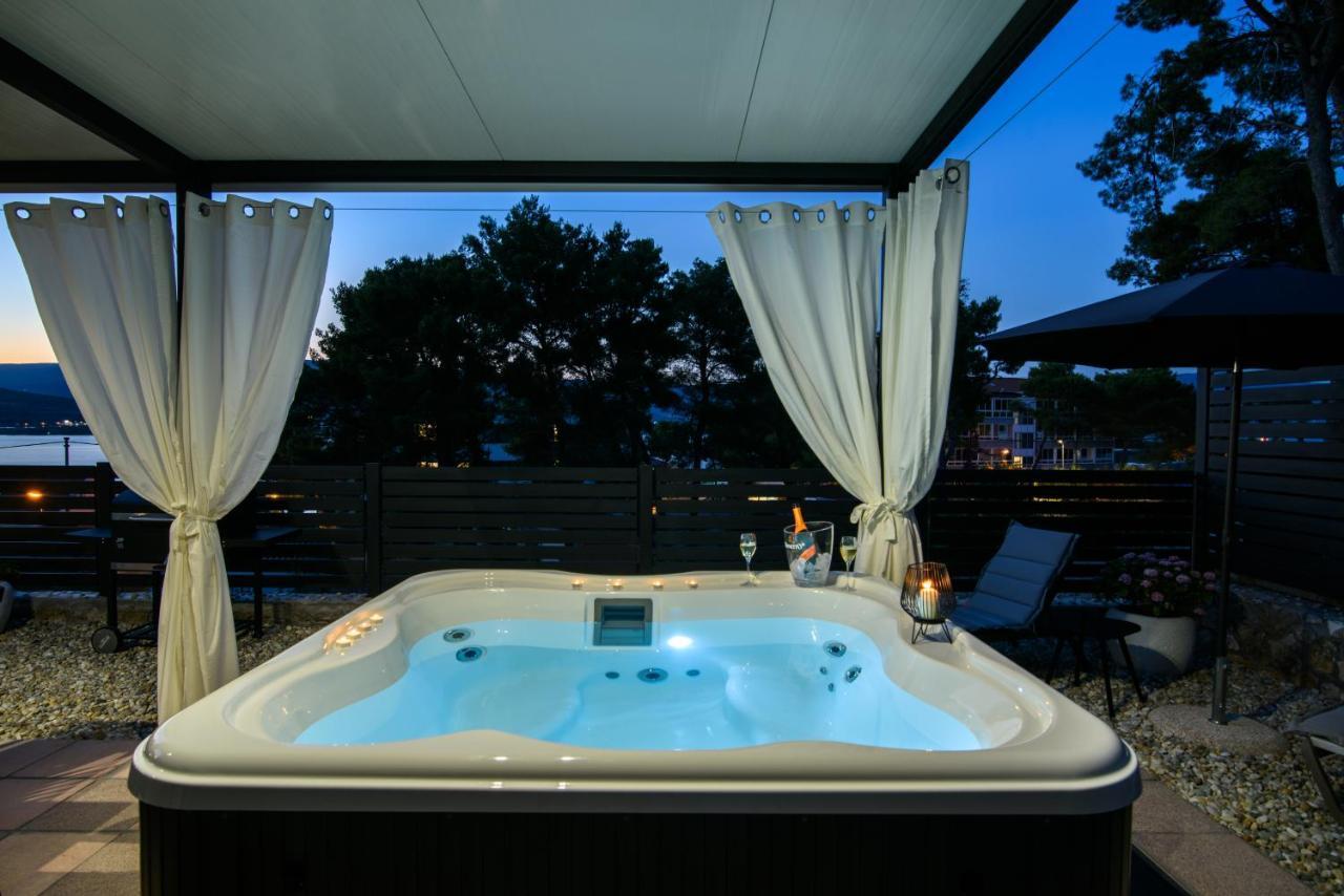 Luxury Apartment Hajdi Trogir Bagian luar foto