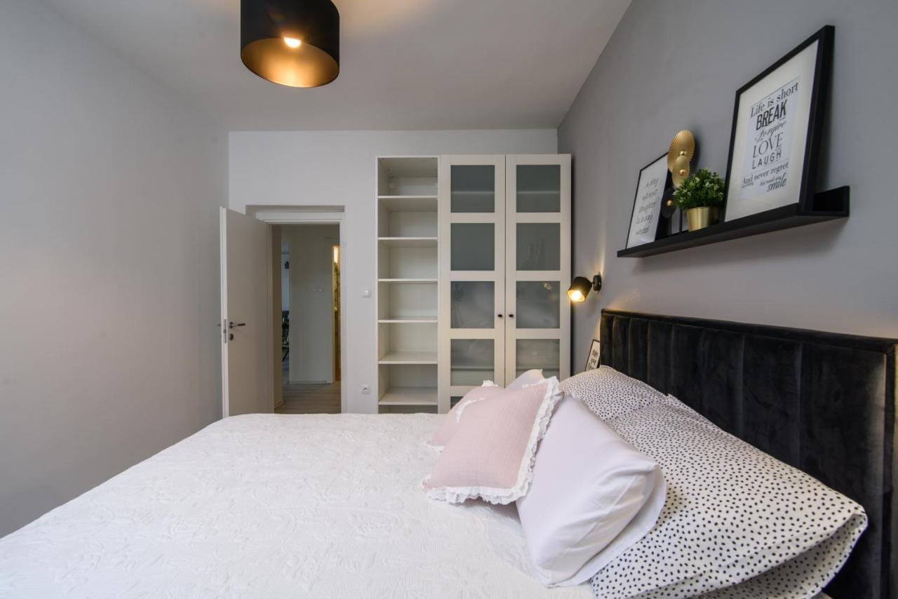 Luxury Apartment Hajdi Trogir Bagian luar foto