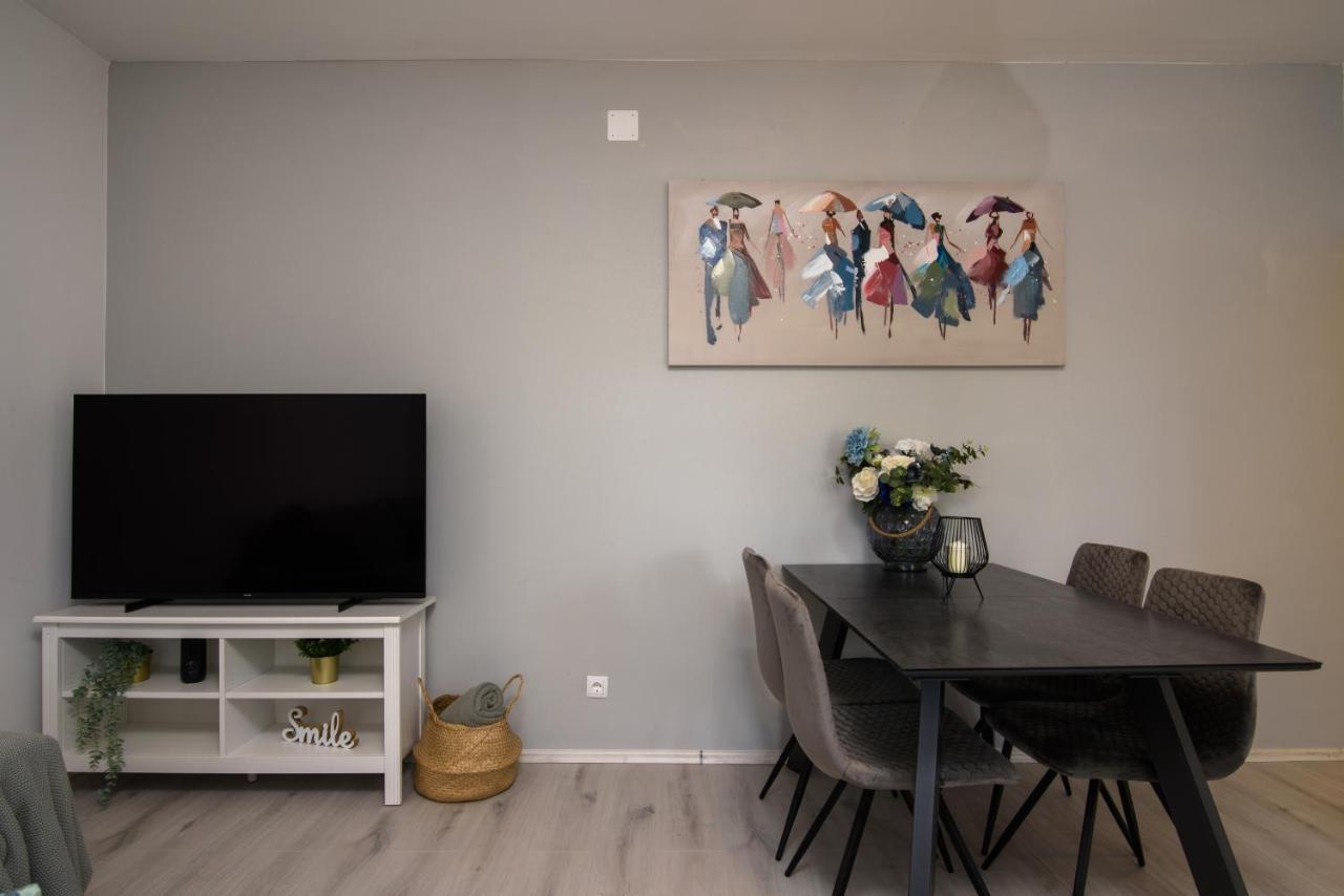 Luxury Apartment Hajdi Trogir Bagian luar foto